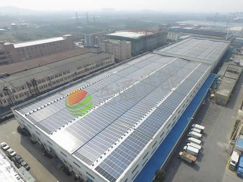 深圳羅湖區(qū)鴻燁集團(tuán)廠區(qū)500KW太陽(yáng)能光伏發(fā)電項(xiàng)目